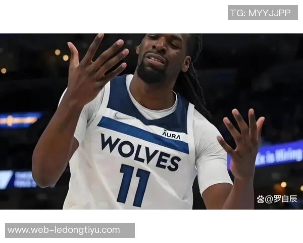 纳兹里德高效表现22分钟砍下22分12篮板助球队获胜 纳兹里德高效表现22分钟砍下22分12篮板助球队获胜