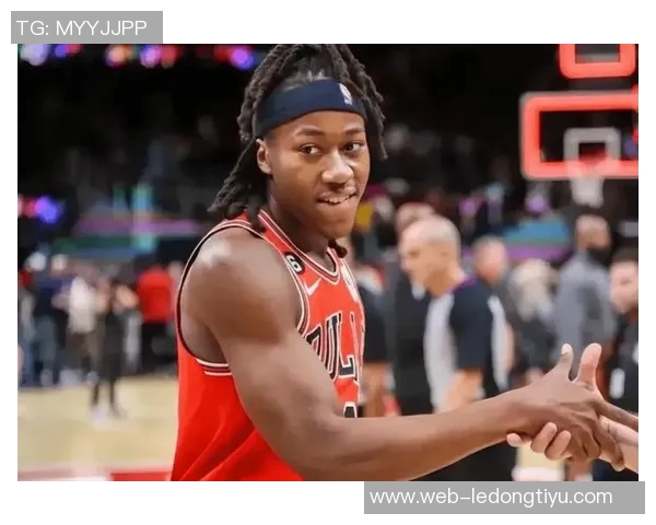 媒体人呼吁NBA球员用实力打破对华人成见以077和约老师为榜样