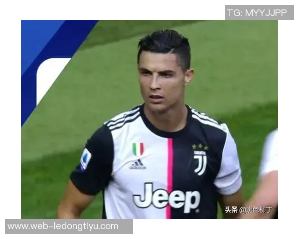 巴拉圭后卫失误助攻韩国严智星抽射破门取得领先