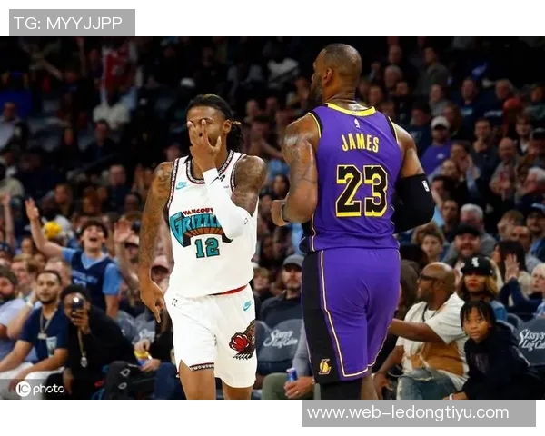 达卡里约翰逊替补出战28分钟高效贡献26分11篮板5助攻3盖帽