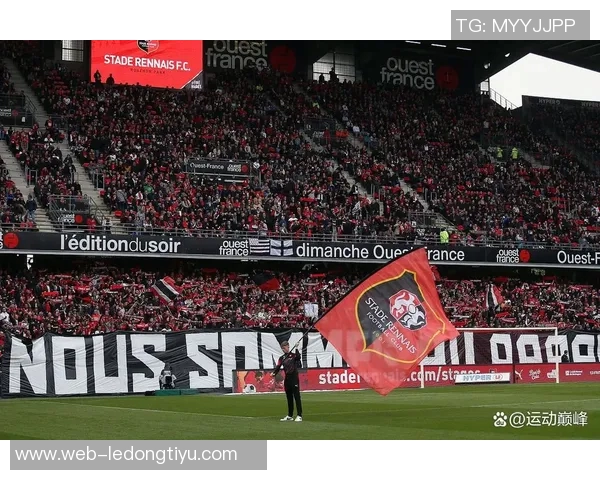 拜仁近期对门兴表现出色四场全胜创下自1965年以来最佳战绩 拜仁近期对门兴表现出色四场全胜创下自1965年以来最佳战绩