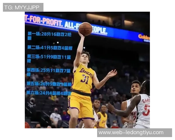 文班亚马替补表现不佳半场10投仅3中仅得11分3篮板正负值为4