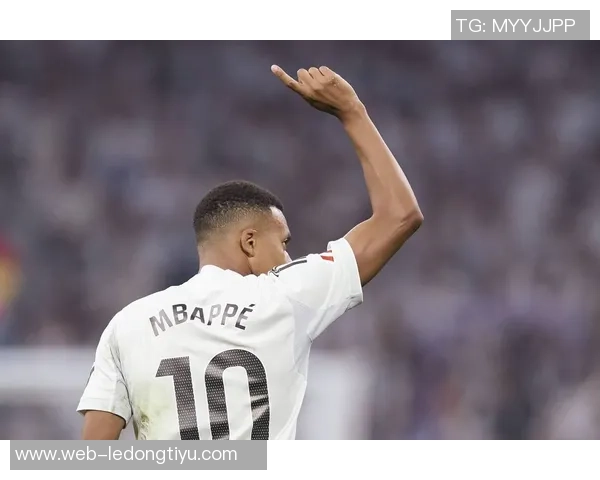 C罗25年收官41球创年度新高皇马时期13年打入69球