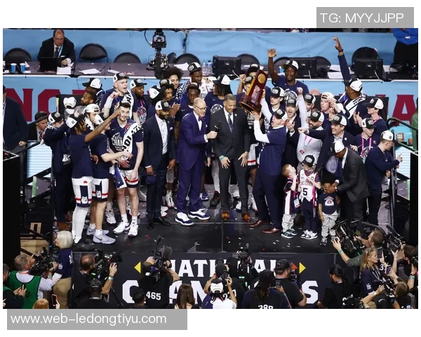 森林狼逆袭崛起连续击败胜率超五成球队展现强劲实力 森林狼逆袭崛起连续击败胜率超五成球队展现强劲实力